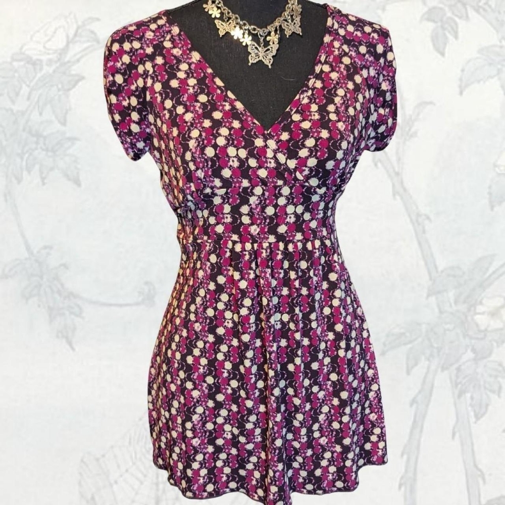 B. Kool V-neck Babydoll Tie back top